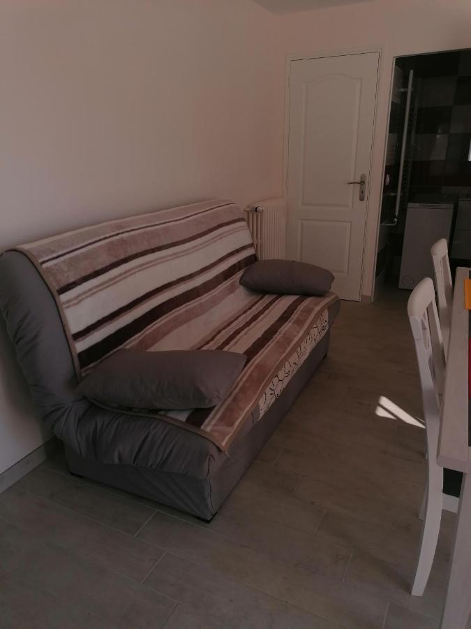 La Basse-Cour Apartment Vic-sur-Cère Екстериор снимка